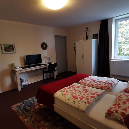 Housing De Brouwerij Bed and Breakfast Westdorpe Rum bild