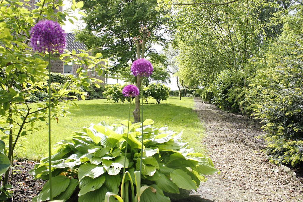 Housing De Brouwerij Bed and Breakfast Westdorpe Exteriör bild