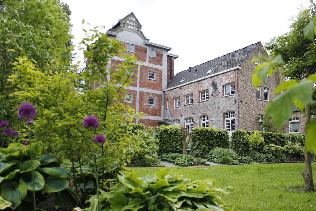 Housing De Brouwerij Bed and Breakfast Westdorpe Rum bild